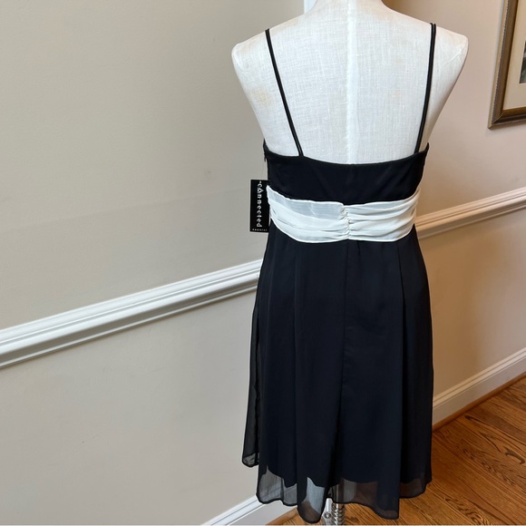 Connected Appeal – Flowing Black Spaghetti Strap After 5 Dress w/Off White Waist - Picture 4 of 15